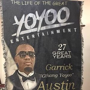 Meet your Posher, Precious